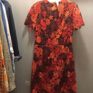 Glamorous lace midi dress